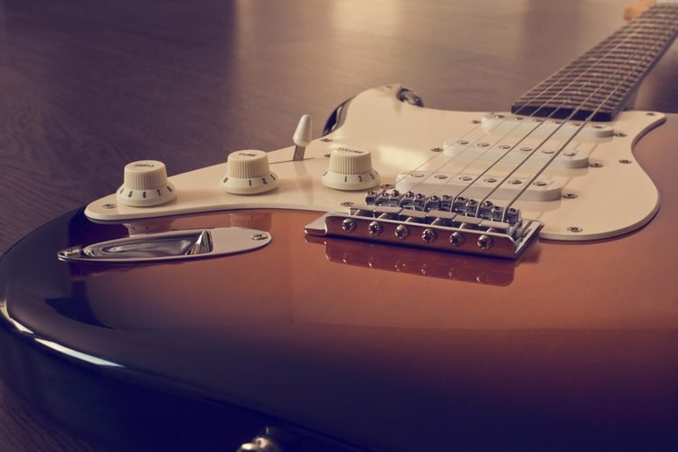 Leo Fender is the inventor of Telecaster and Stratocaster.