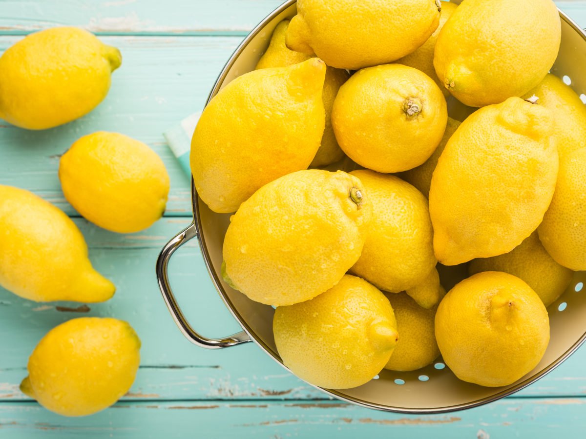 The top 5 producers of lemons in the world each year are China, India, Mexico, Argentina and Brazil.