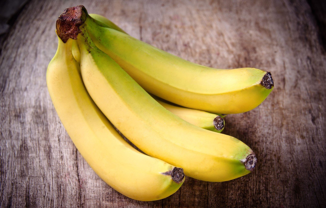 There are 89 calories in 100 grams (3.5 ounces) of bananas.